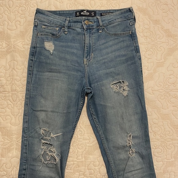 Jean Bundle! - Picture 2 of 4